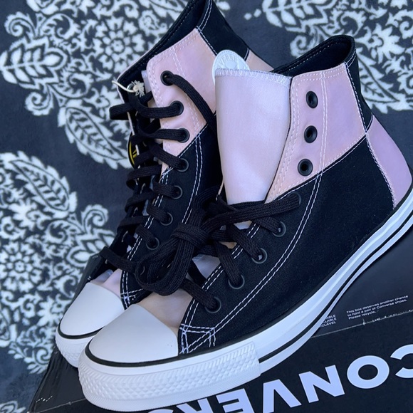 Converse Chuck Taylor All Star Hi Black/Magenta/White MEN`S - Picture 7 of 16